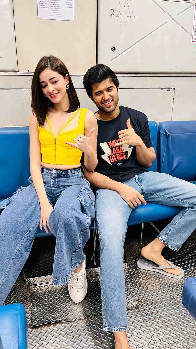 Vijay deverakonda photos viral