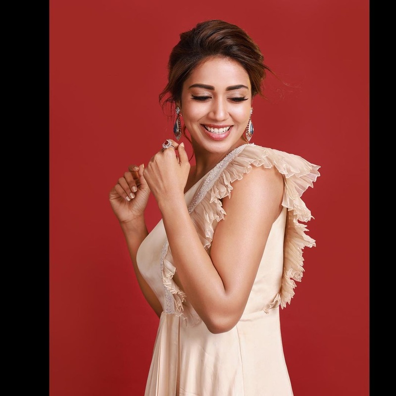 Nivetha pethuraj new video