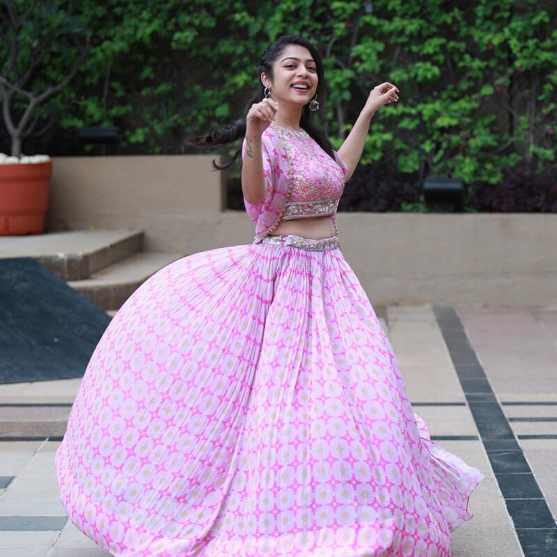 Varsha bollamma new hot