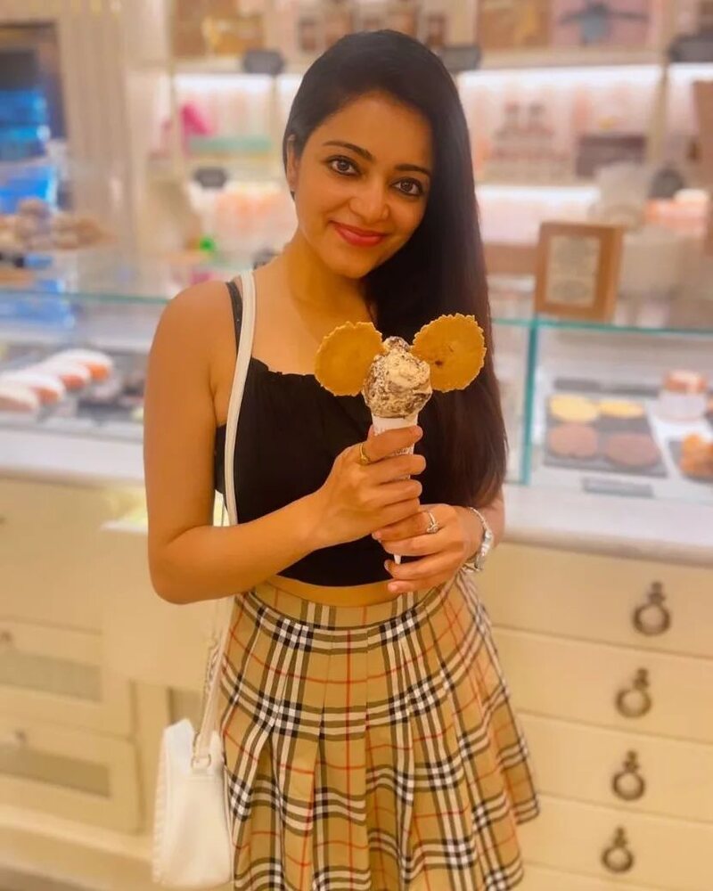 Janani samyuktha shan aishwariya rajesh clicks