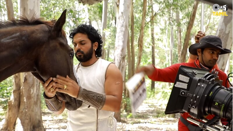 Karthi ponni nadhi making video