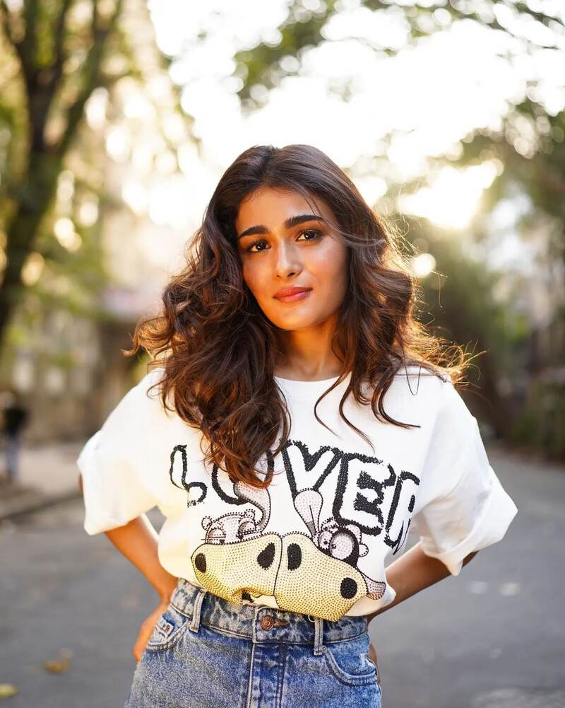 Shalini pandey new clicks