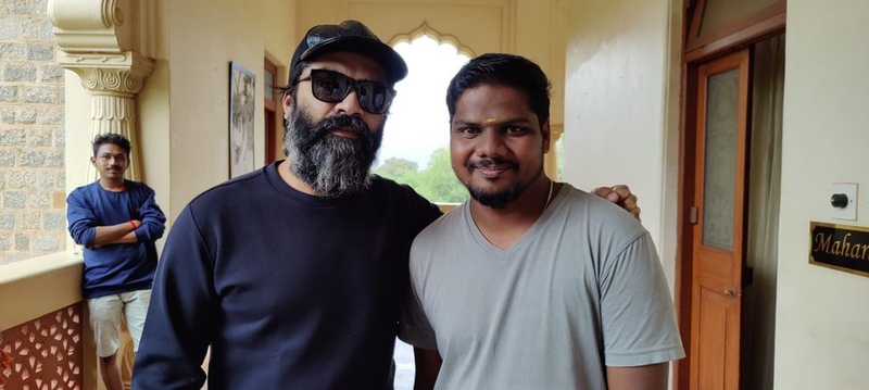 Simbu str pathu thala getup