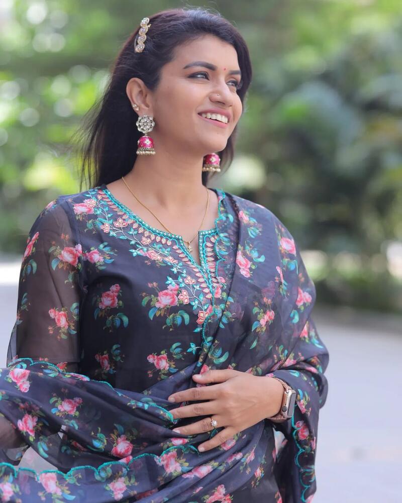 Sridevi ashok new clicks