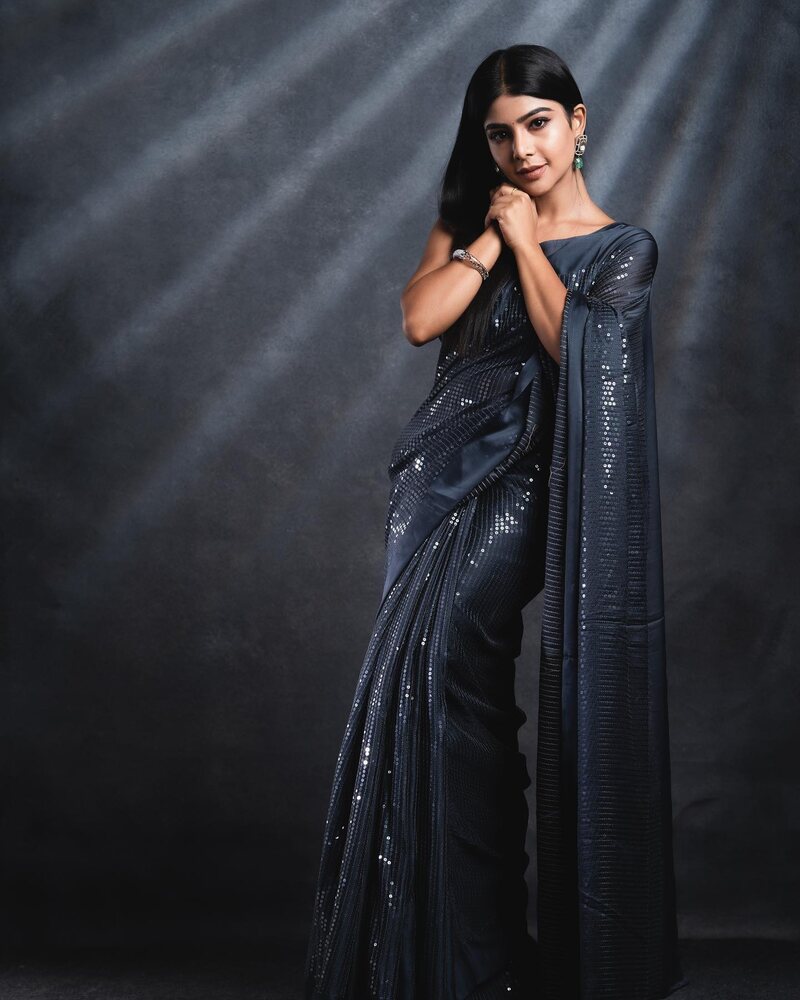 Pavithra lakshmi new clicks