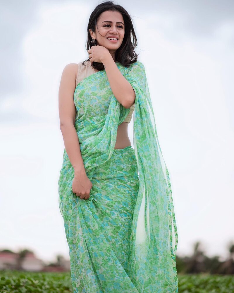 Anjana rangan new saree hot clicks