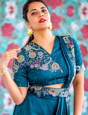 Anasuya bharadwaj vd fans issue