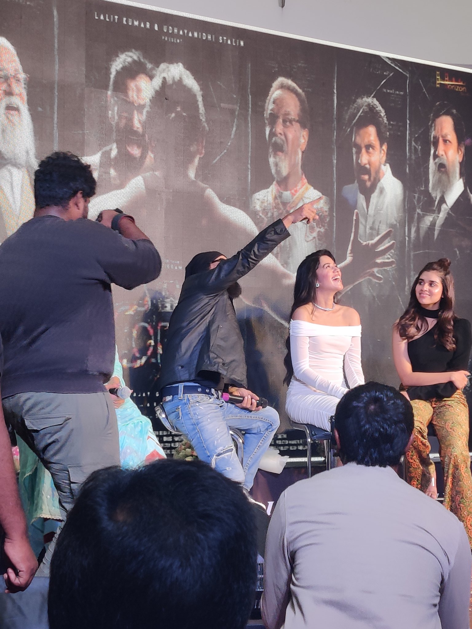 Vikram about hindi video viral