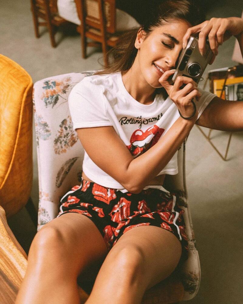 Pooja hegde new clicks