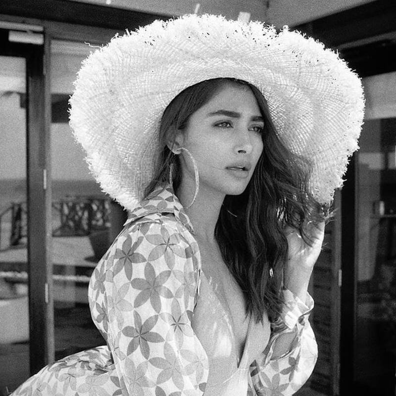 Pooja hegde new hot clicks glass