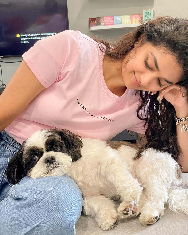 Keerthy suresh new dog hot clicks