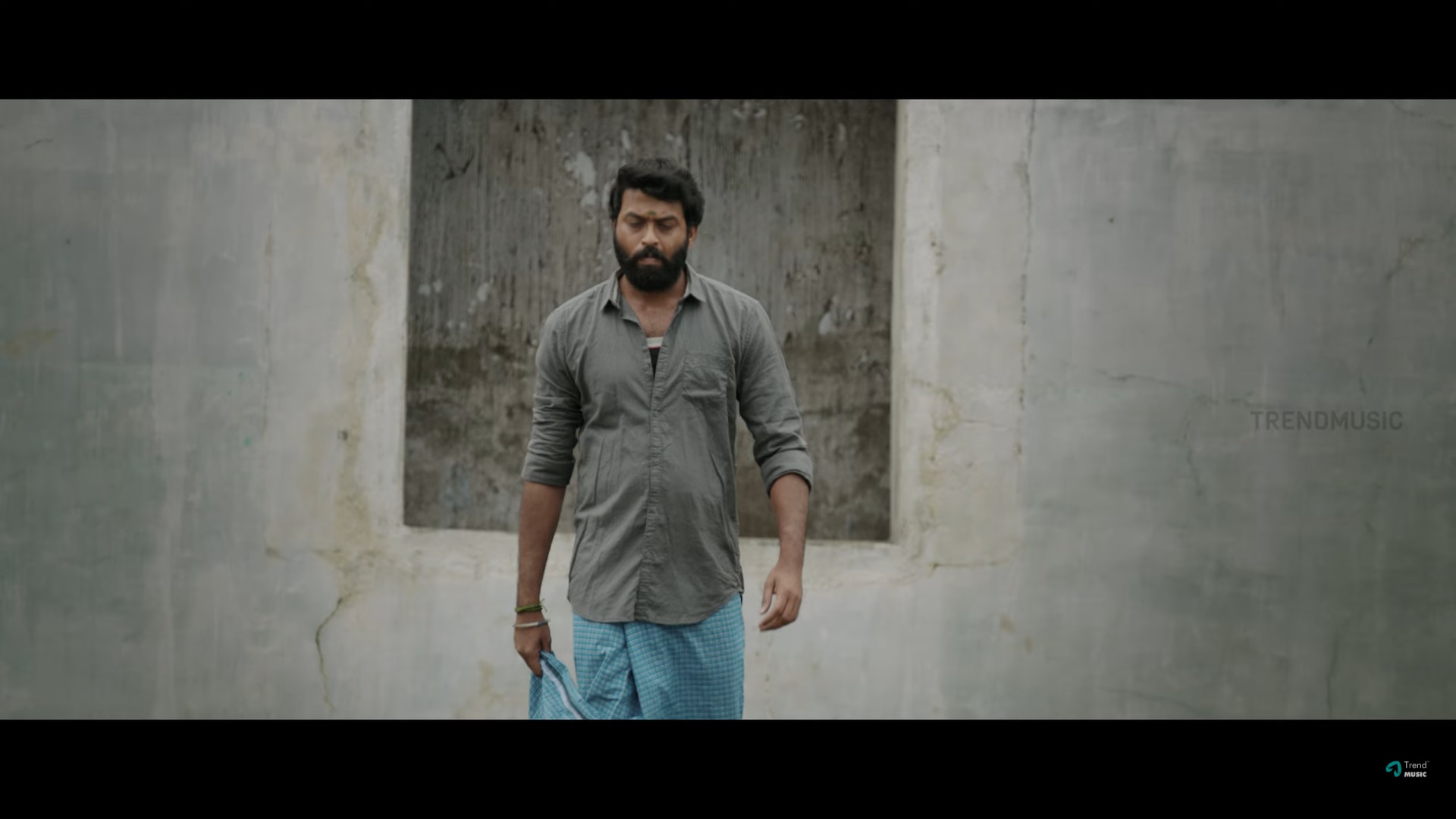 Parole video viral thug