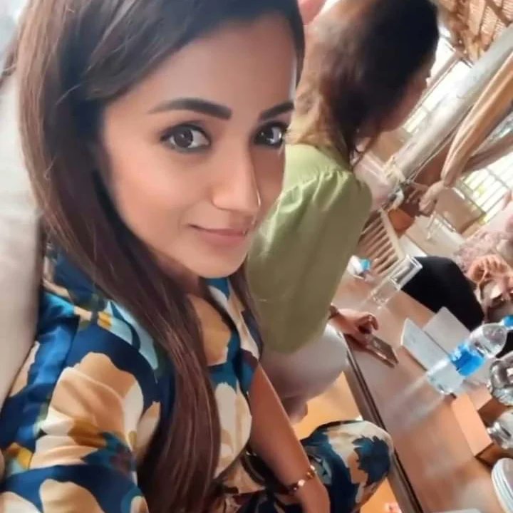 Trisha celebrated her friends birthday