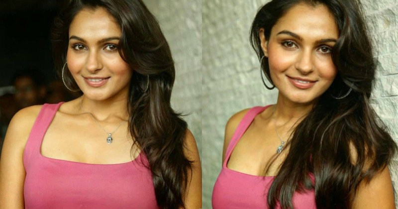 Andrea jeremiah new hot beach clicks