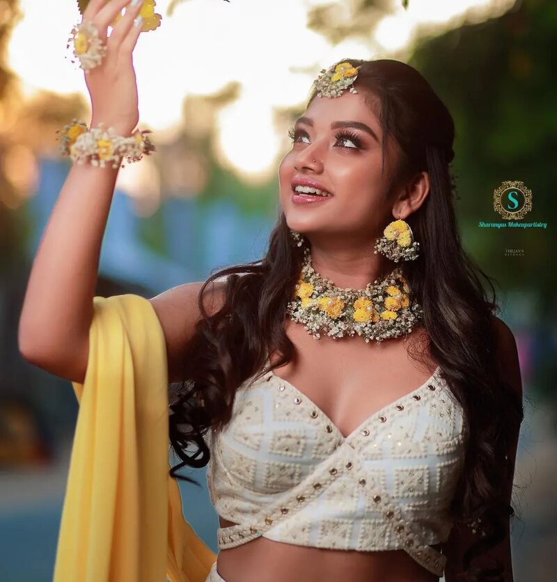 Preethi sharma new chithi serial suntv