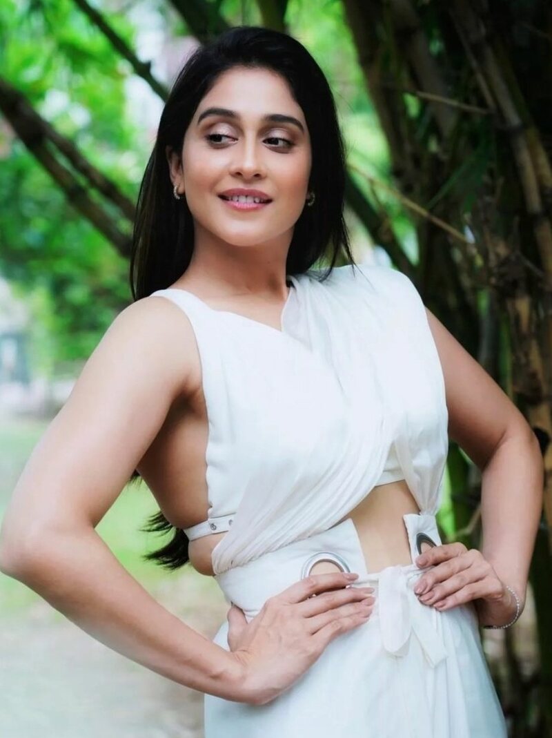 Regina latest photoshoot viral