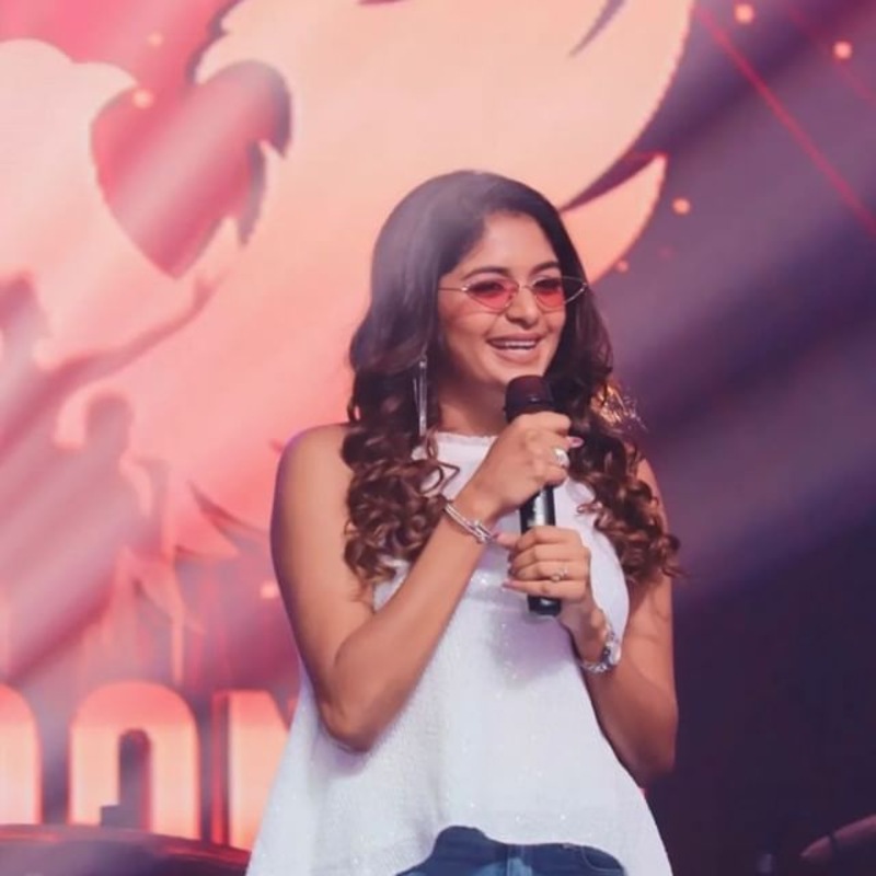 Aditi shankar new hot photo vedio