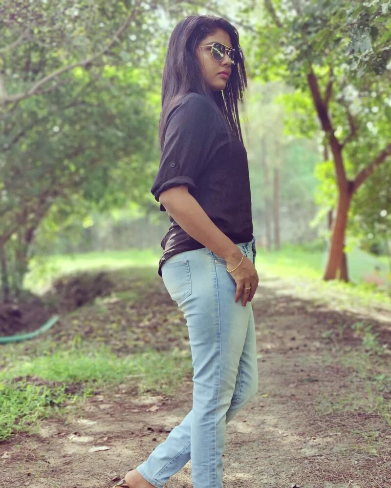 Hemaraj sathish new pandiyan stores hot