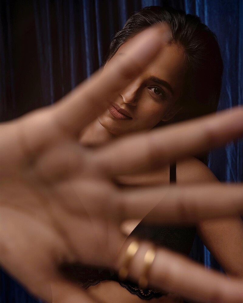 Ramya pandian new hot video scean