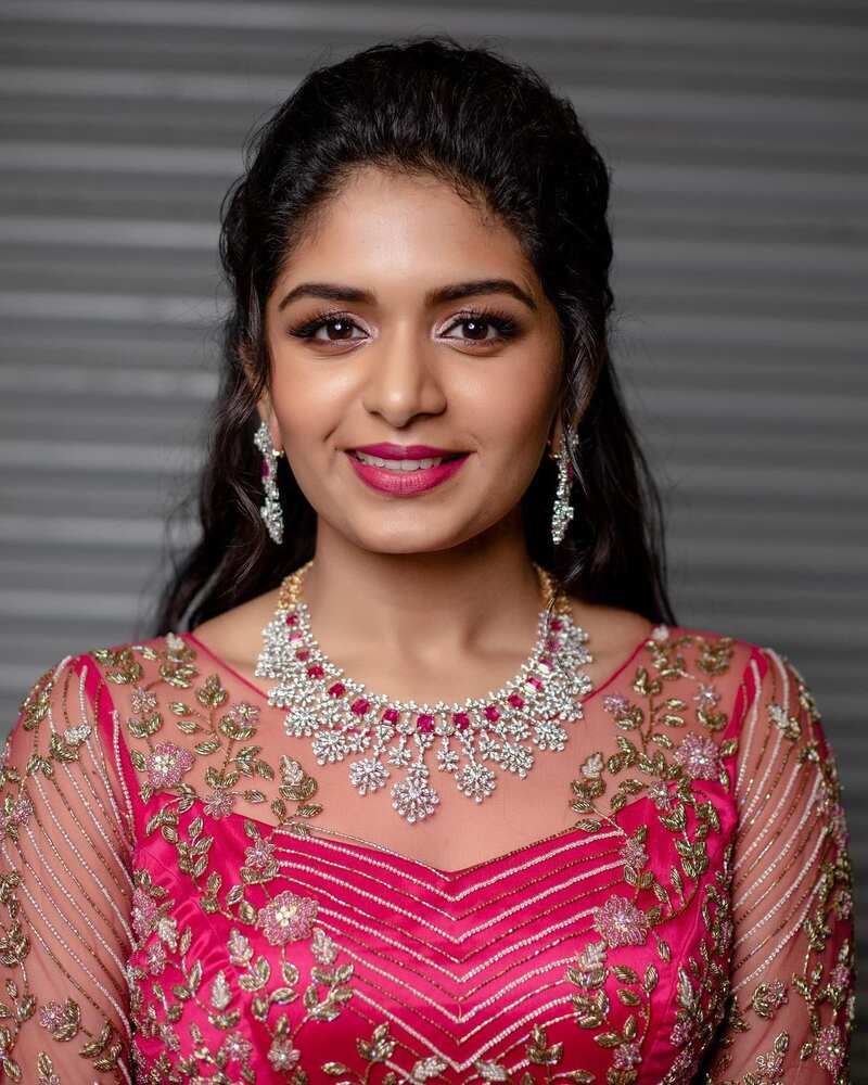 Aditi shankar new hot clicks viruman