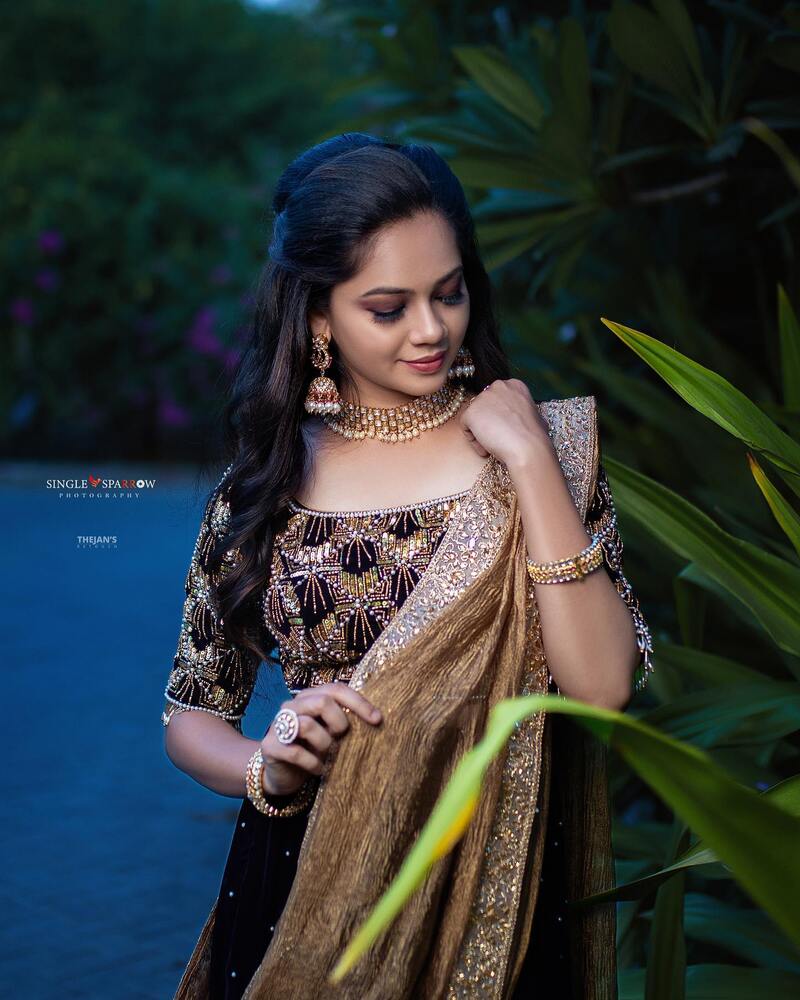 Anitha sampath new click