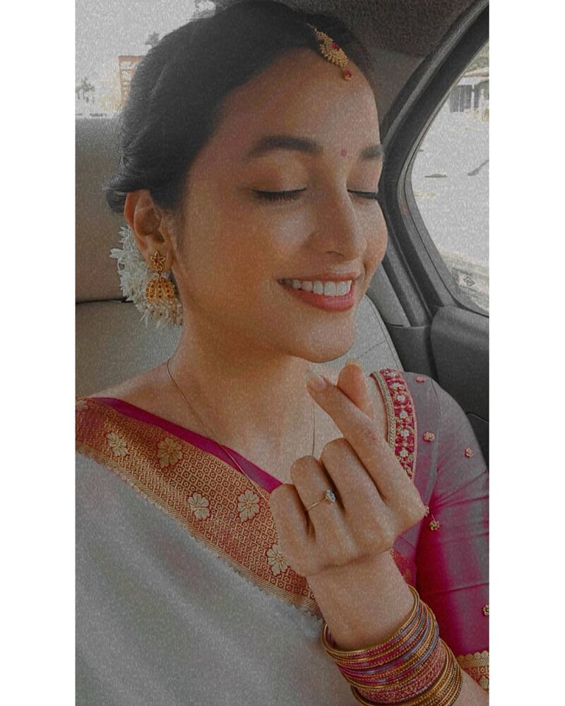 Srinidhi shetty new kgf hot clicks