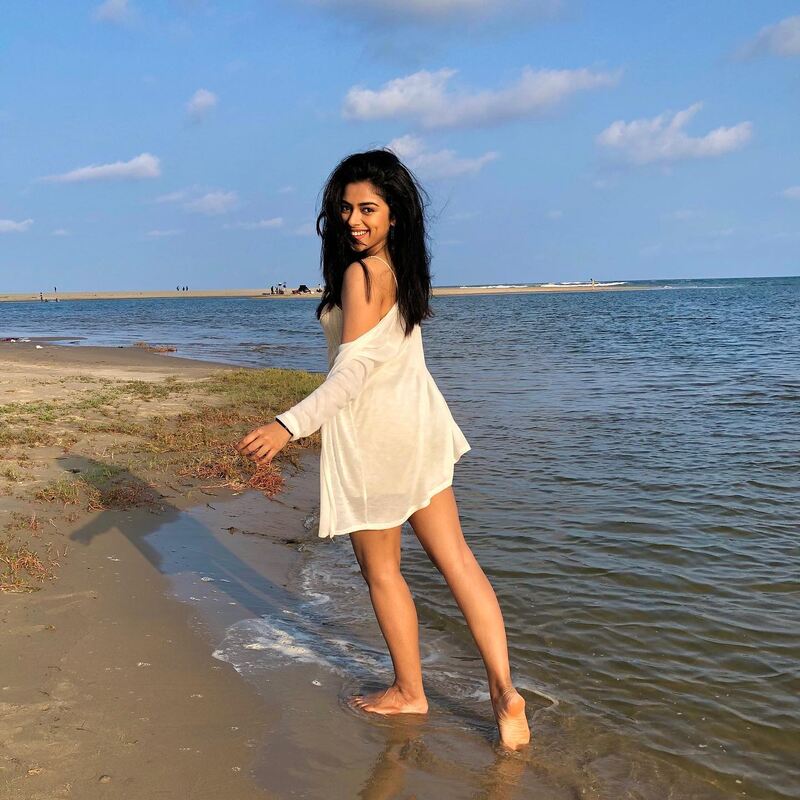 Siddhi idnani new hot