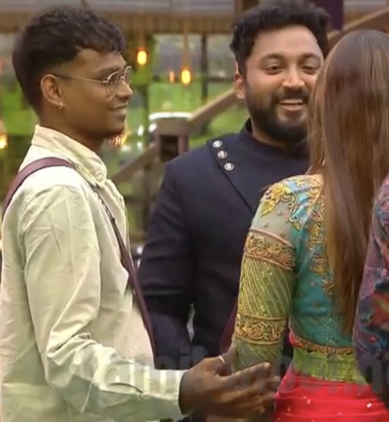 Kolaru asal bigg boss video