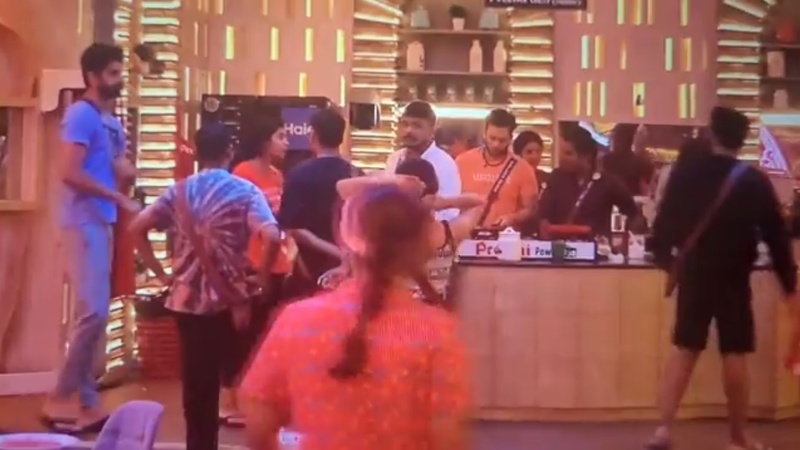 Bigg boss asal kolaru video viral