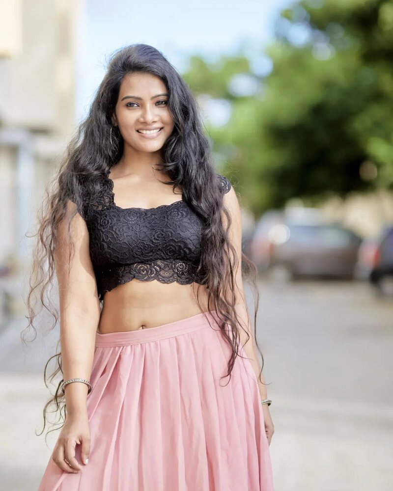 Dhivya duraisamy new hot clicks viral