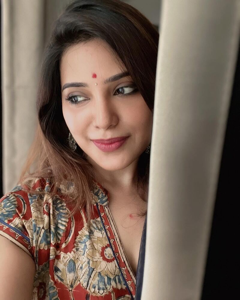 Aathmika tamil new hot