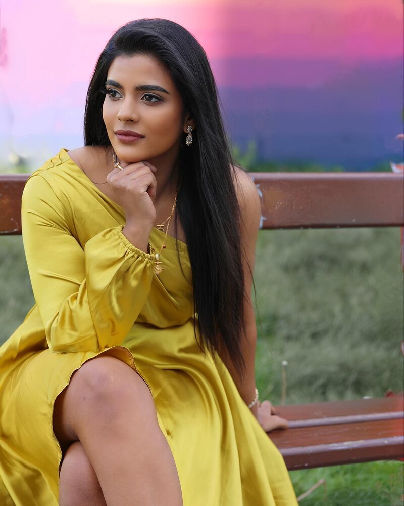 Aishwarya rajesh new hot vedio tamil