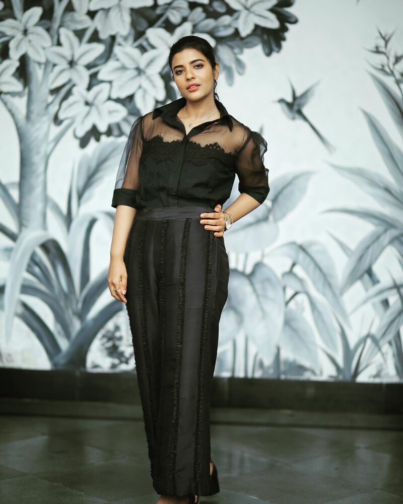 Aishwarya rajesh new hot actress tamil