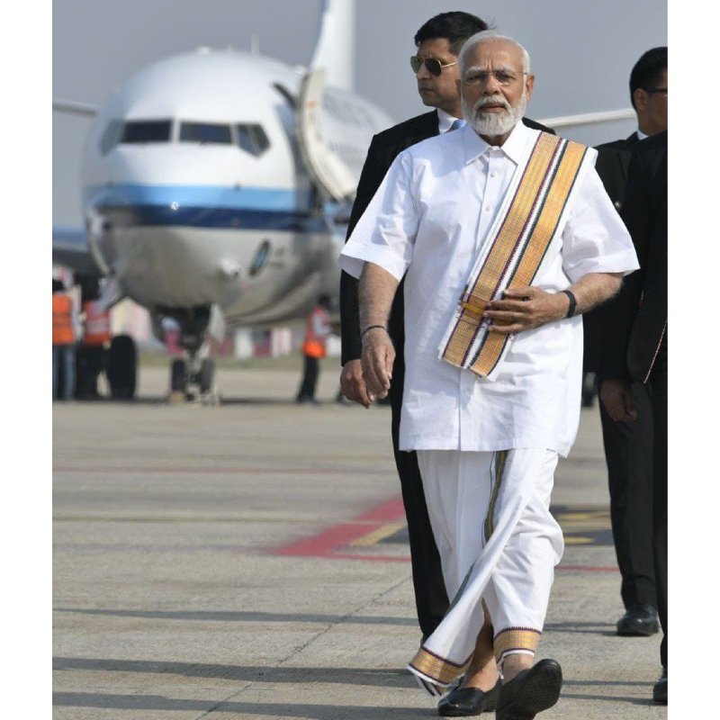 Modi in kasi tamil sangamam