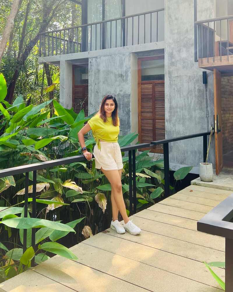 Janani ashokkumar new sebaruthi serial hot