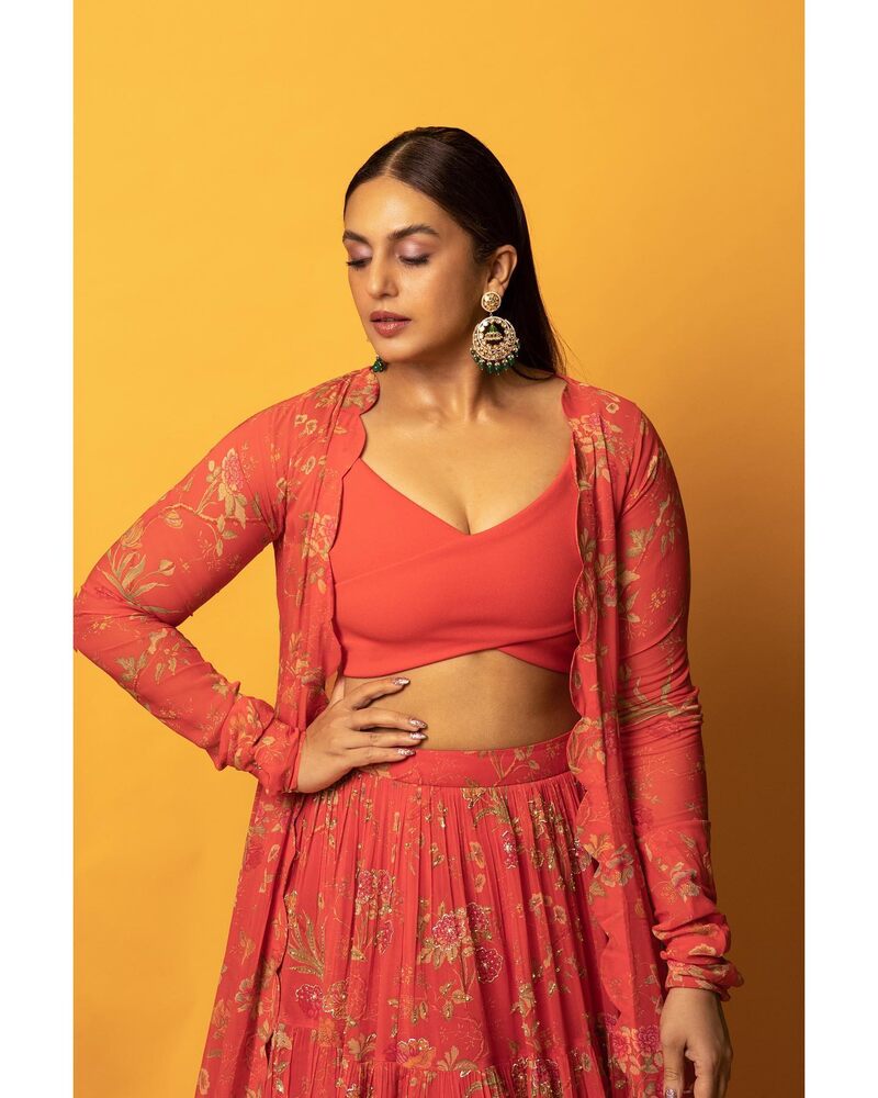 Huma qureshi new valimai hot clicks