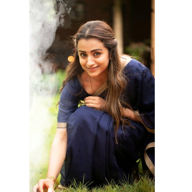 Trisha latest photo update