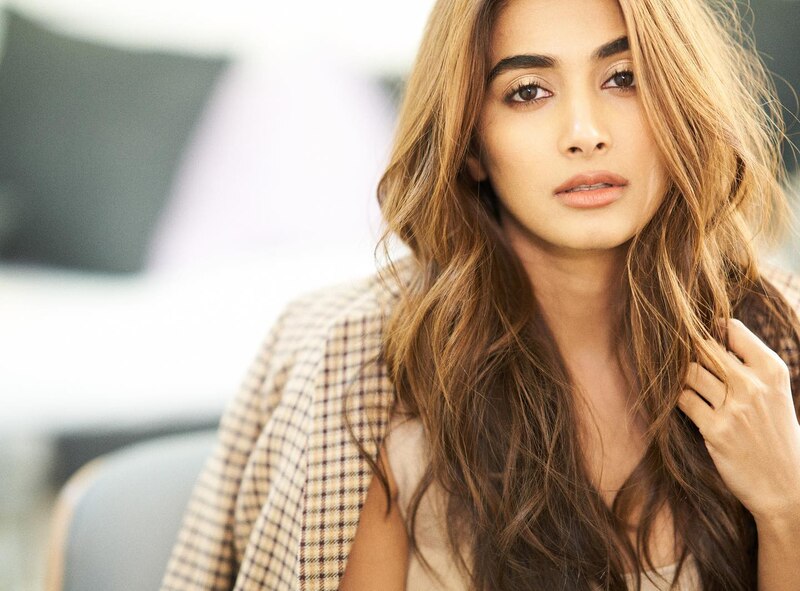 Pooja hegde new hotclicks