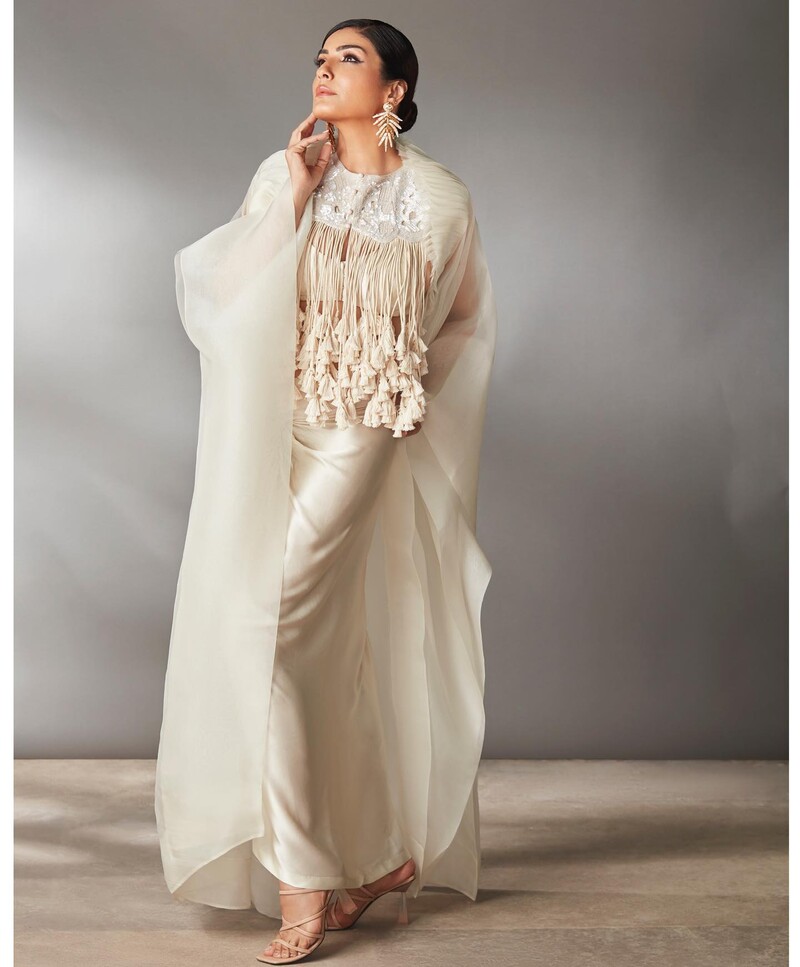 Raveenatan kgf new hotclicks