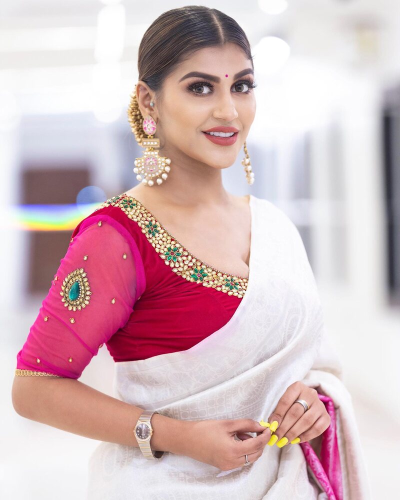 Yashika annand new hotclicks