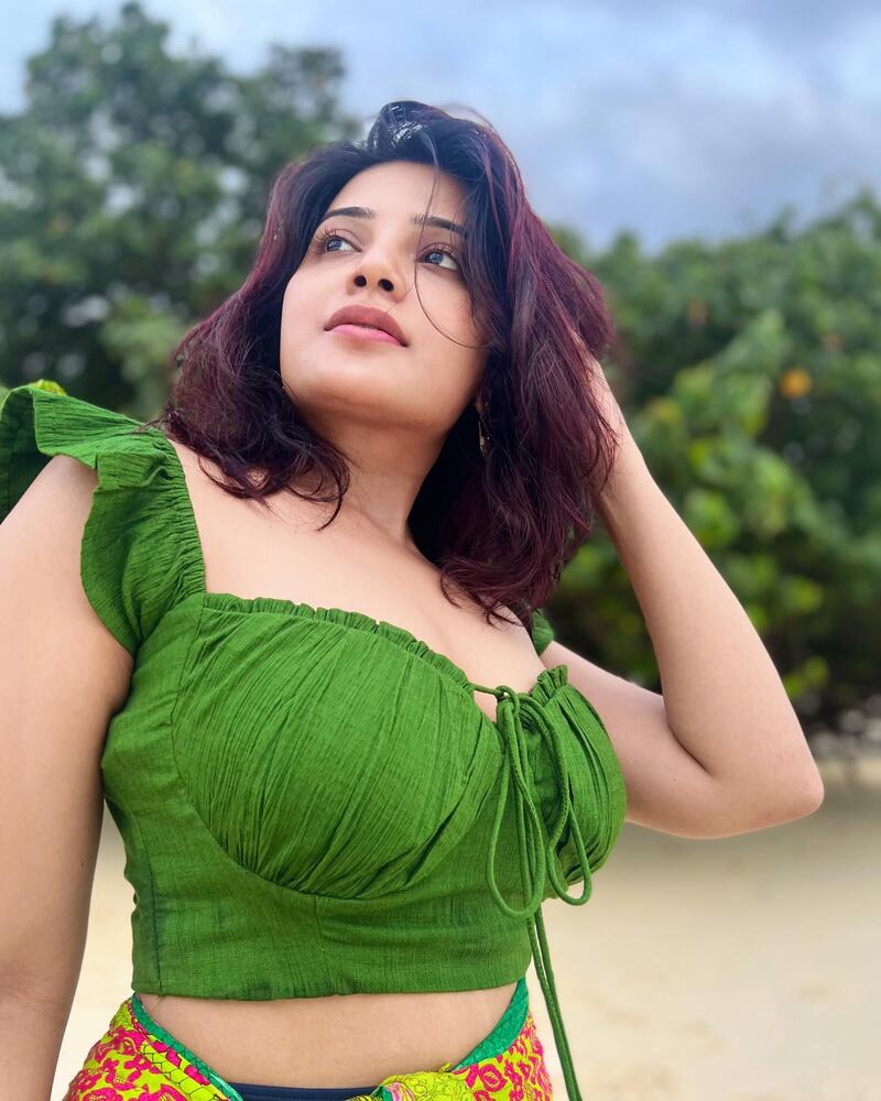 Aathmika hotclicks new tamil