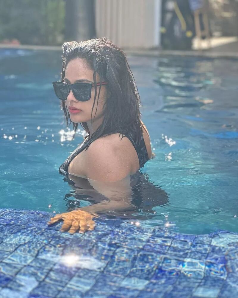 Nanditaswetha hotclicks new photo