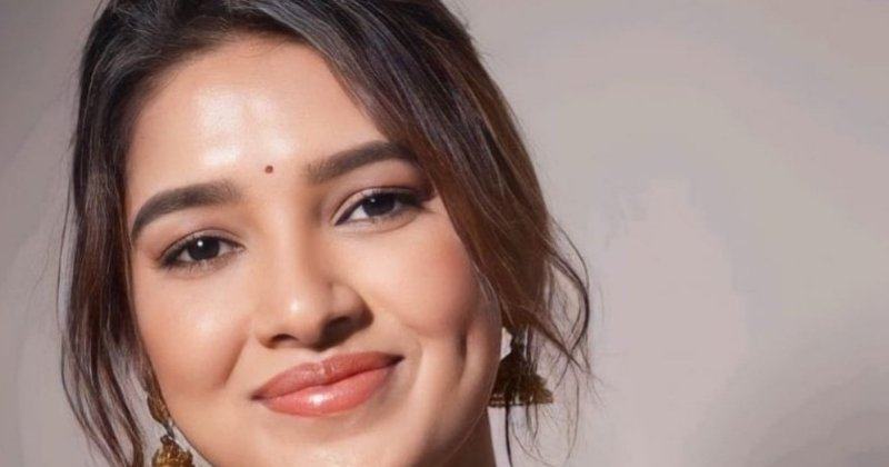 Pongal special actress photoshoot